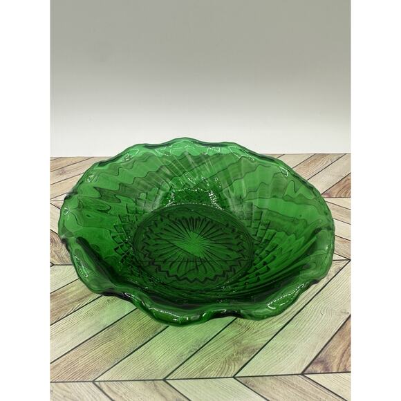 1950s Anchor Hocking Emerald Green Starburst Glass Footed Serving Dish Bowl 6.5” - Picture 2 of 6